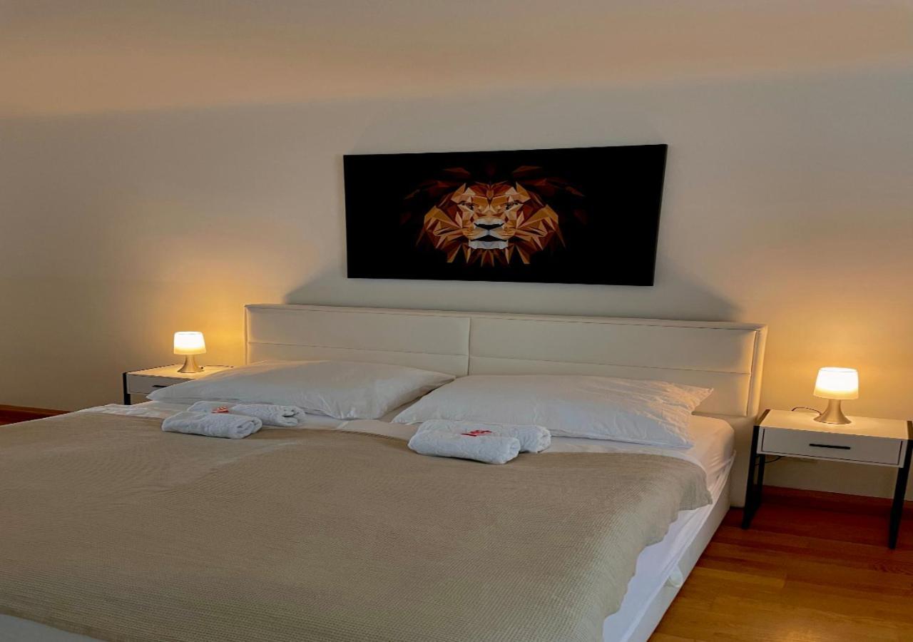Apartment Wien Mitte Luaran gambar