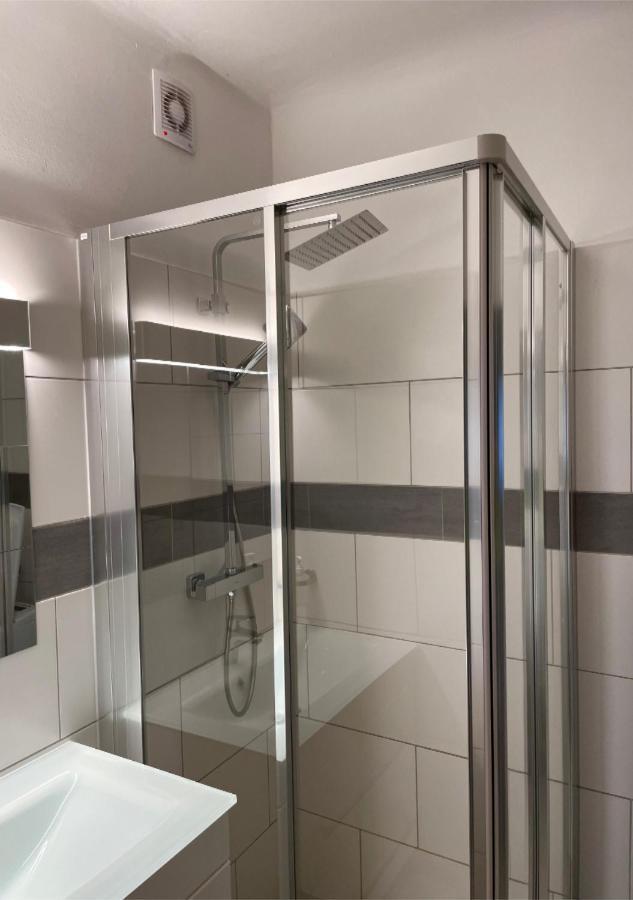 Apartment Wien Mitte Luaran gambar