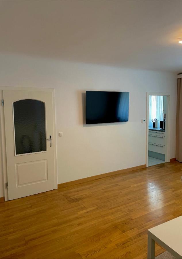 Apartment Wien Mitte Luaran gambar